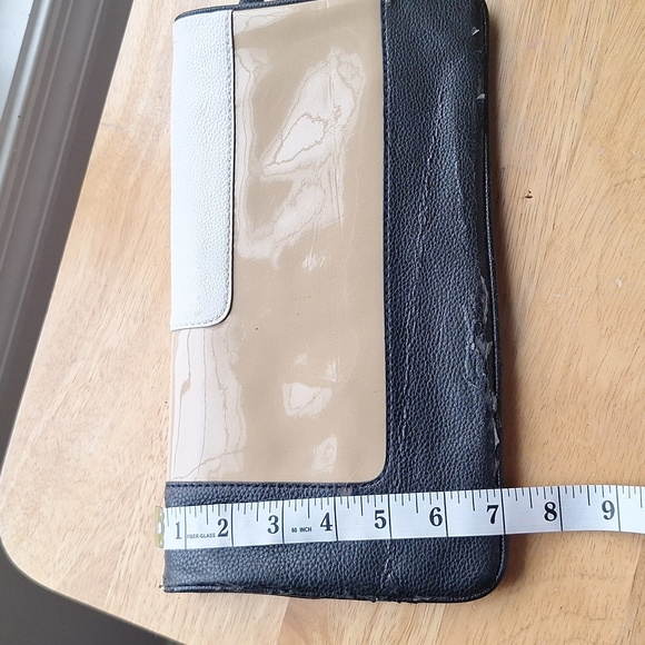 Nine West Black, White, and Tan Clutch - Picture 8 of 8